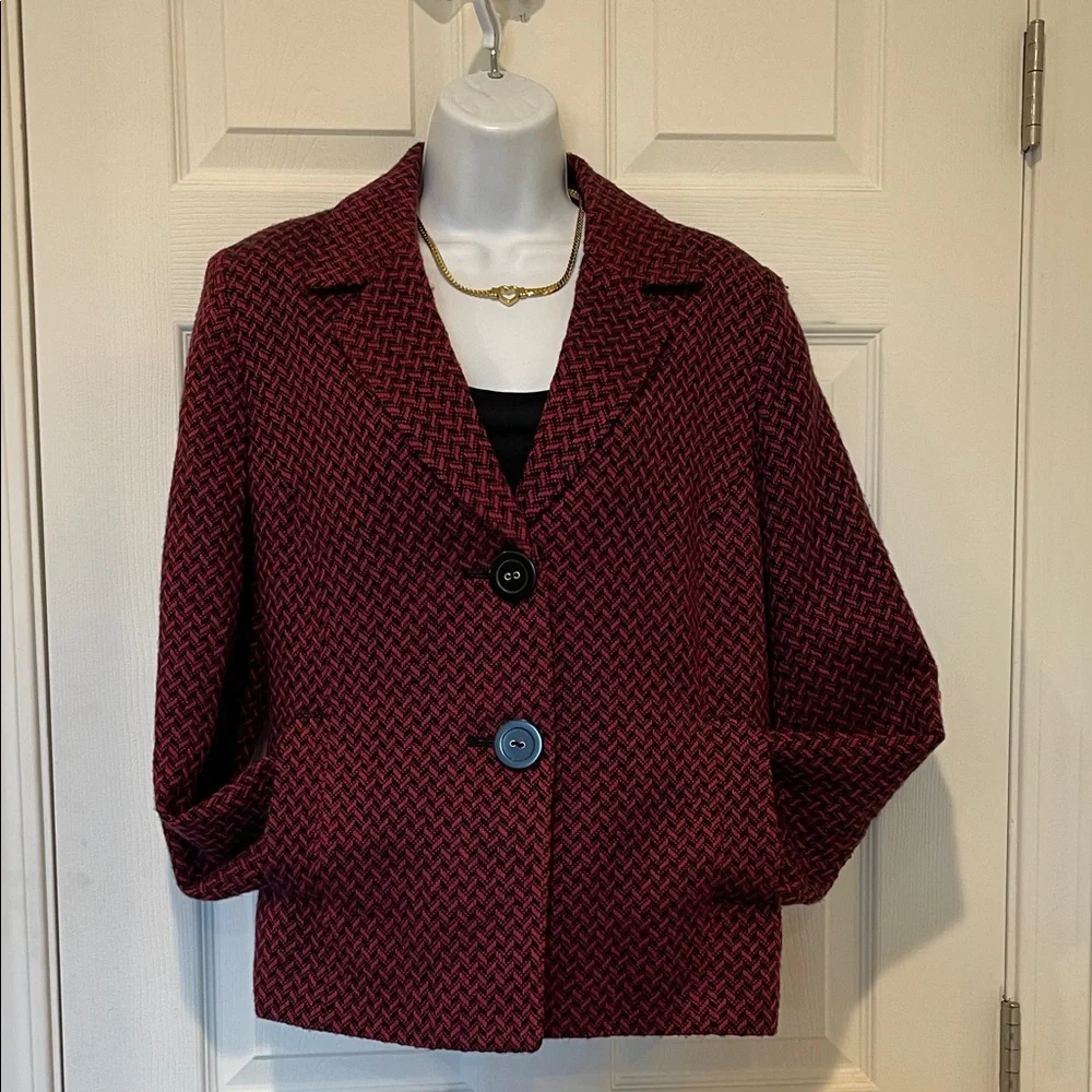 JM Collection Maroon Patterned Blazer - Picture 4 of 9